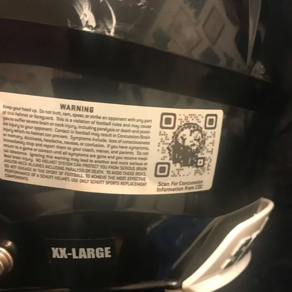 Schutt Black Football Helmet - Picture 4 of 9